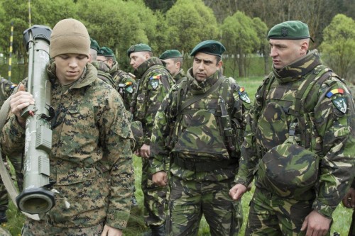 Romanian Combat Harness with Bayonet Hanger 2.jpg