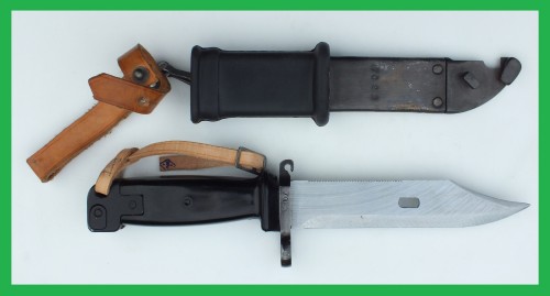 Polen 6H4 Schwarz mit Säge eingeleimte Klinge (5).JPG