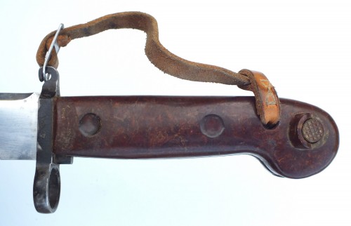 Pol. 6H3 Braun  Duroplast mitFüllstoff (9).JPG