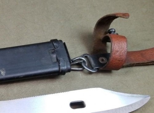 Egyptian snap hanger (2).jpg