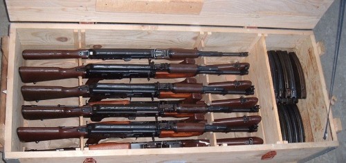 Kalashnikov AK Bayonets in storage case 2 (2).jpg