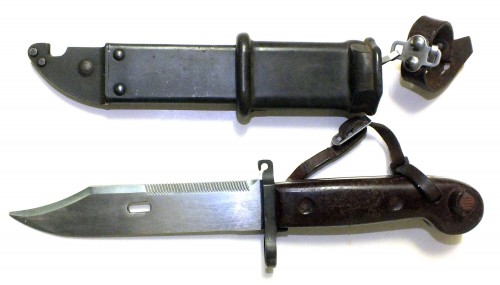 Russ. DDR mit gelöschter Nummer (1).JPG
